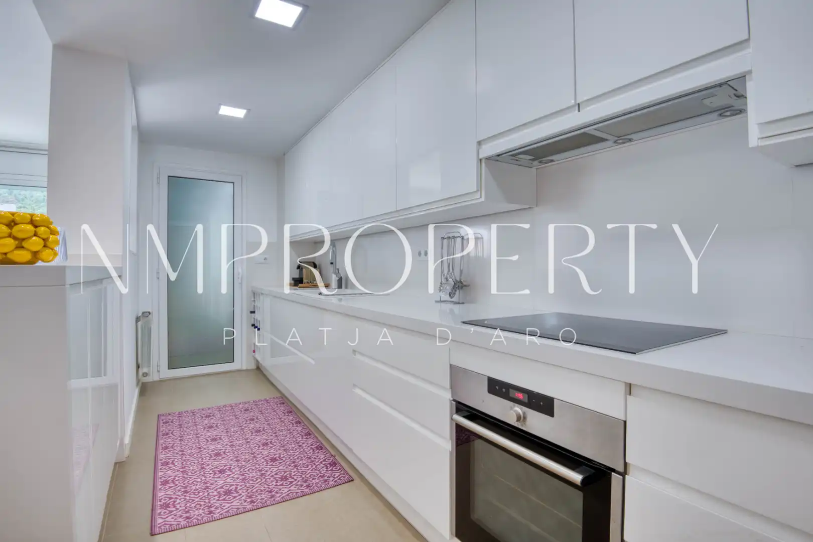 Kitchen of Flat for sale in Castell d'Aro, Platja d'Aro i s'Agaró  with Heating, Terrace and Storage room