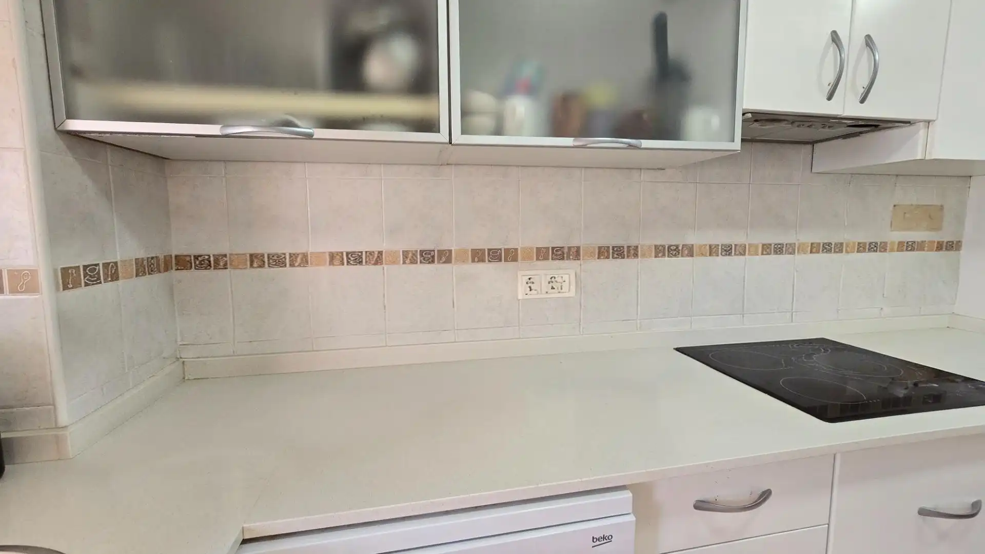 Cuina de Pis en venda en Elche / Elx amb Aire condicionat, Terrassa i Balcó