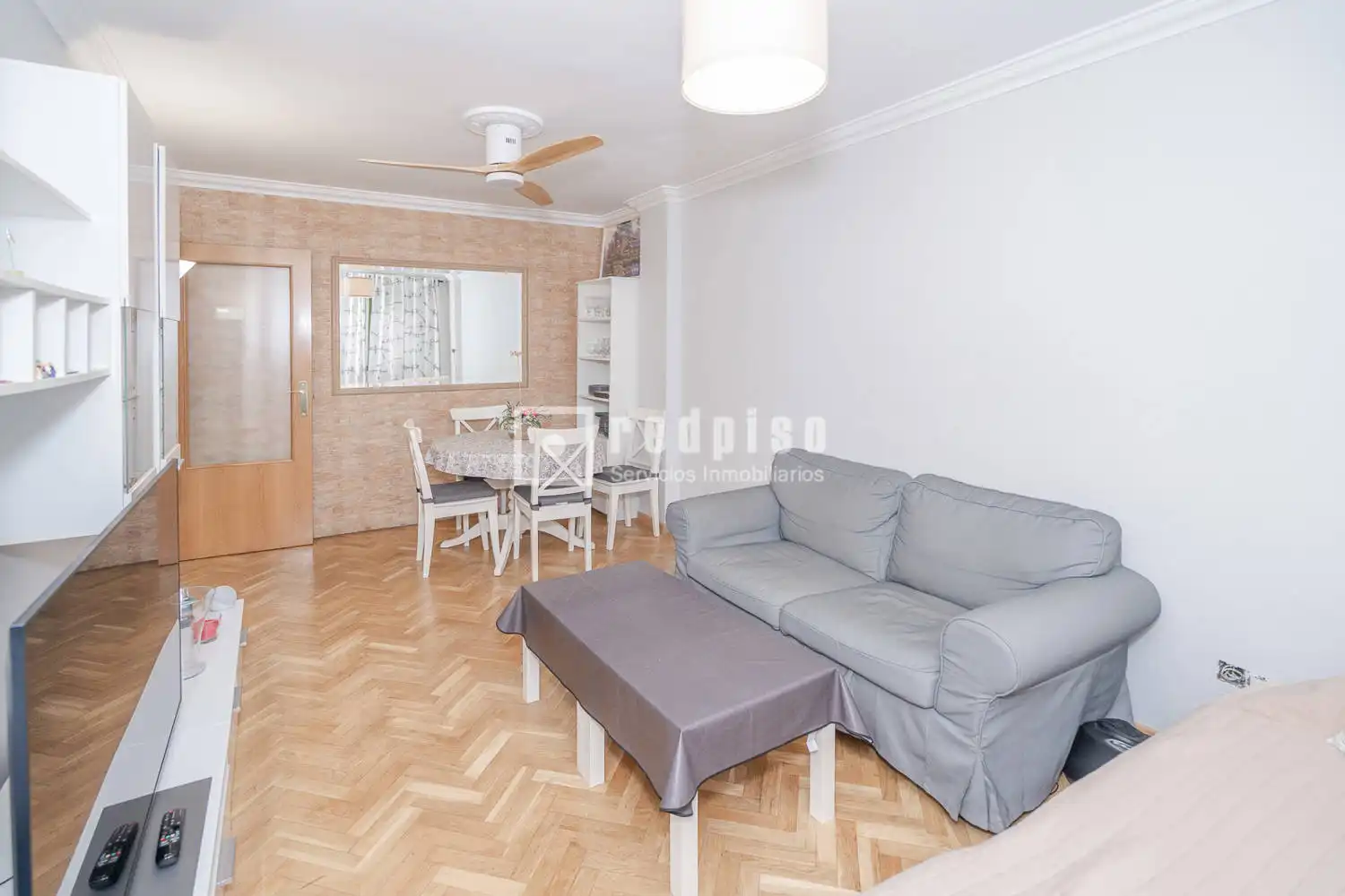 Schlafzimmer von Wohnung zum Verkauf in Arroyomolinos (Madrid) mit Heizung, Parkett und Abstellraum