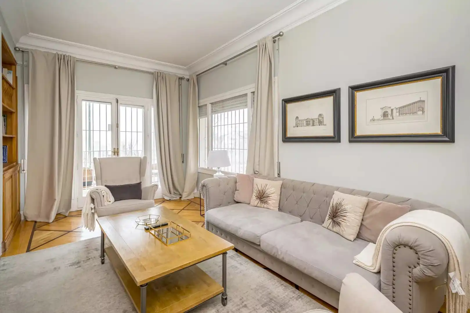 Living room of Flat for rent in Madrid  with Air Conditioner, Heating and Terrace