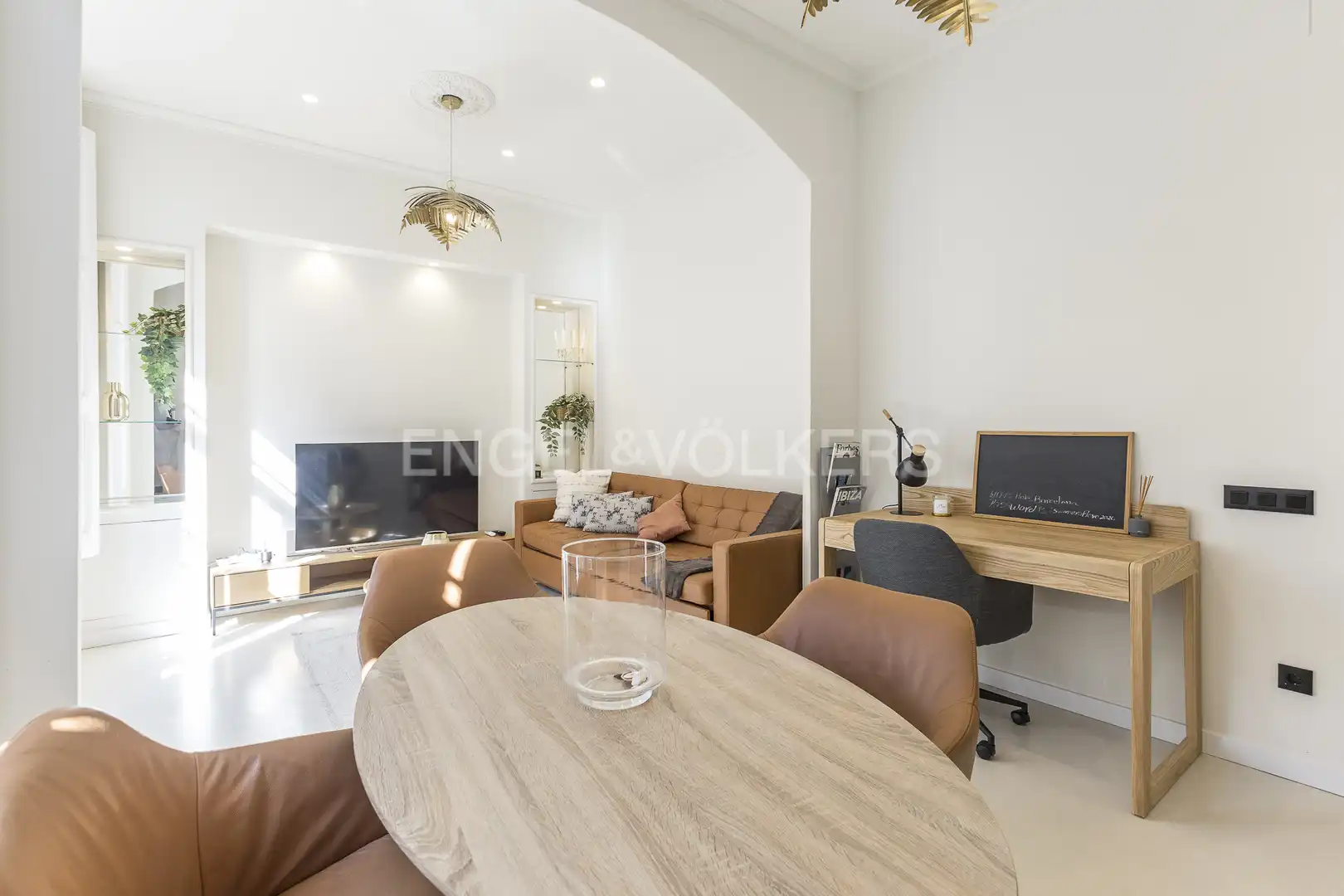 Sala de estar de Piso en venta en Barcelona con Aire acondicionado, Calefacción y Balcón