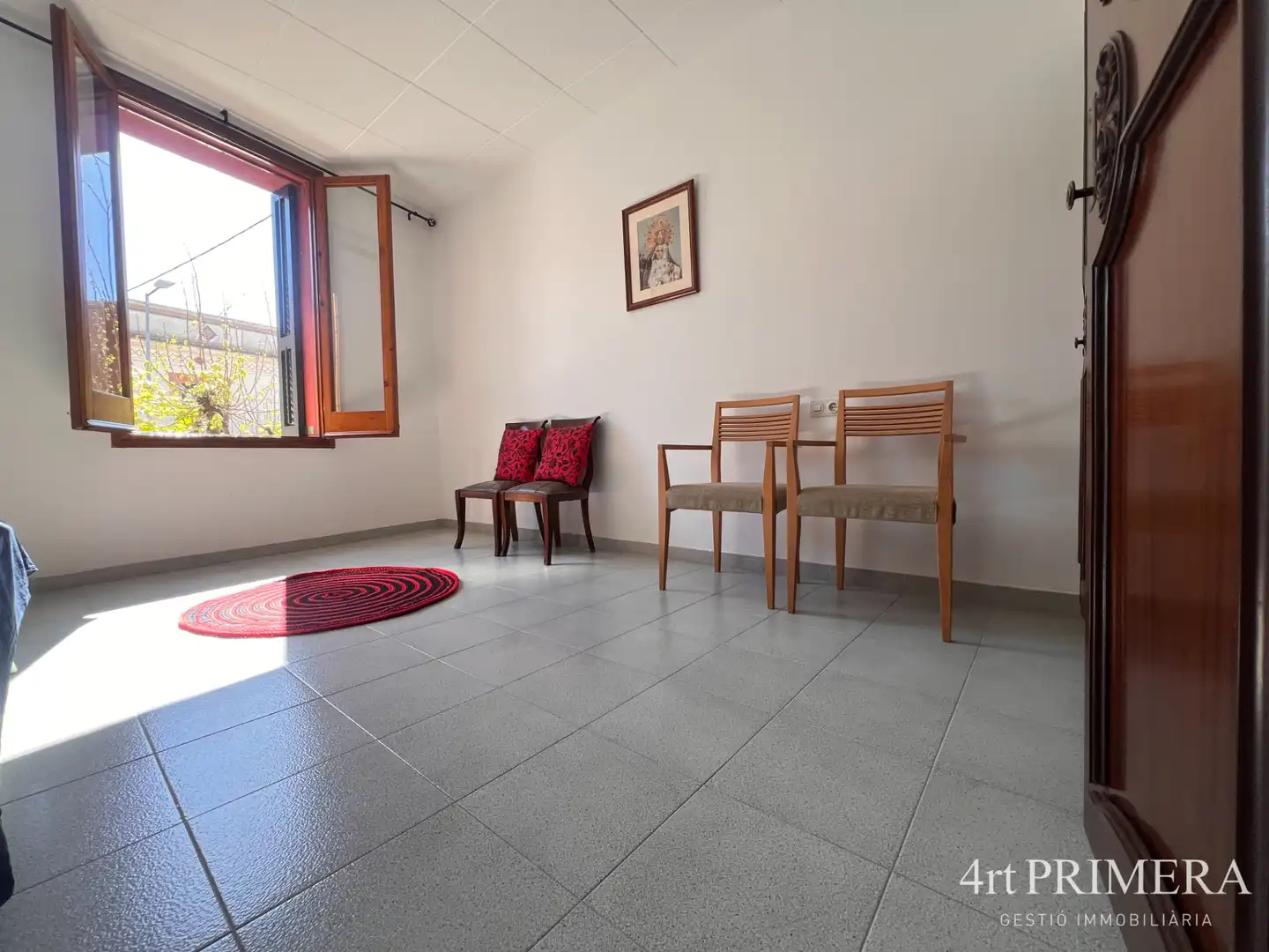 Sala de estar de Casa adosada en venta en La Garriga con Calefacción, Terraza y Balcón
