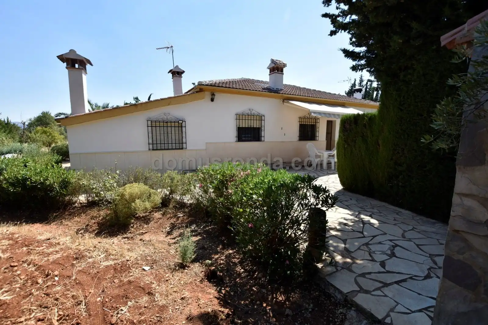 Vista exterior de Finca rústica en venta en Ronda con Terraza y Amueblado