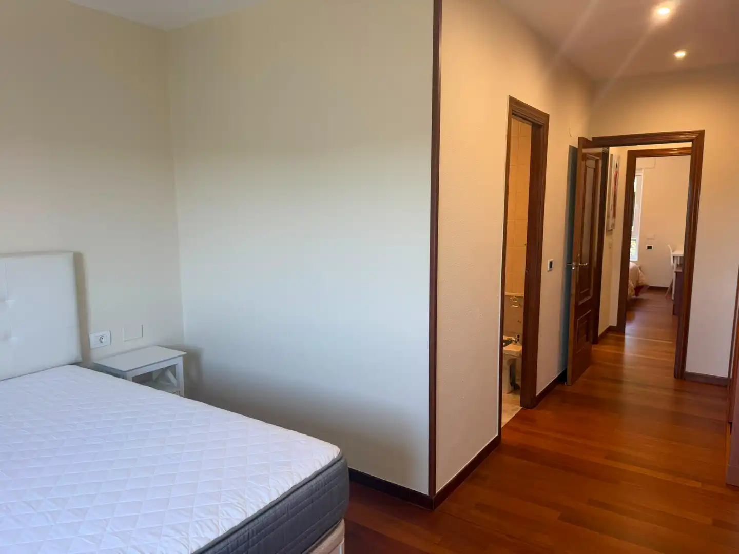 Habitación de Piso de alquiler en Lugo con Calefacción, Terraza y Amueblado