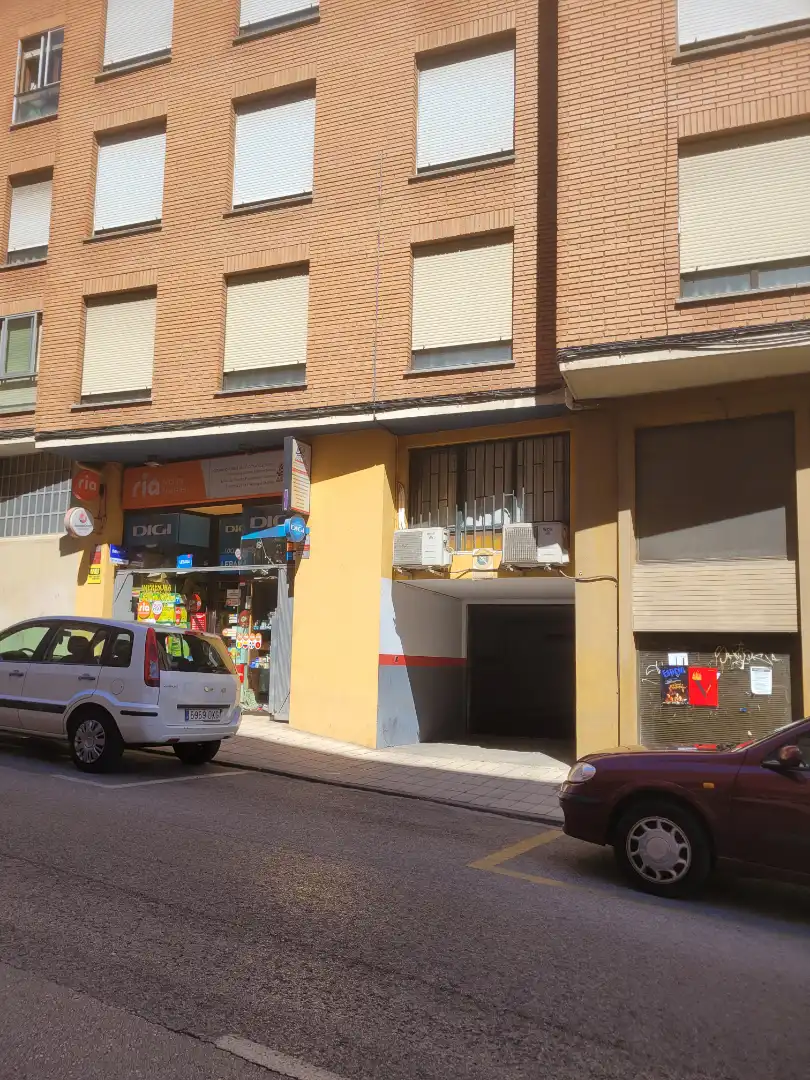 Individuel avec ascenseur à vendre à Calle García Solier 18, imagen 2