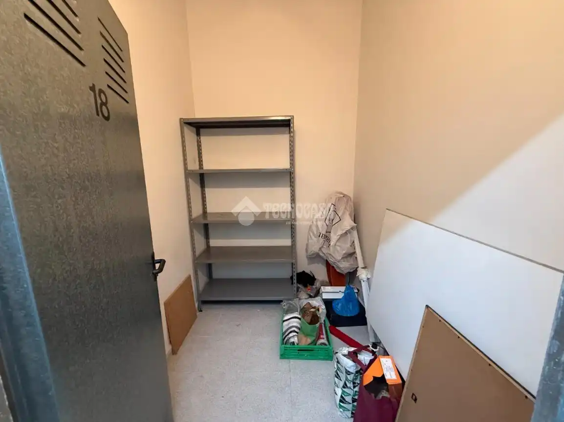 Wohnung zum Verkauf in Madrid mit Heizung und Gemeinschaftspool