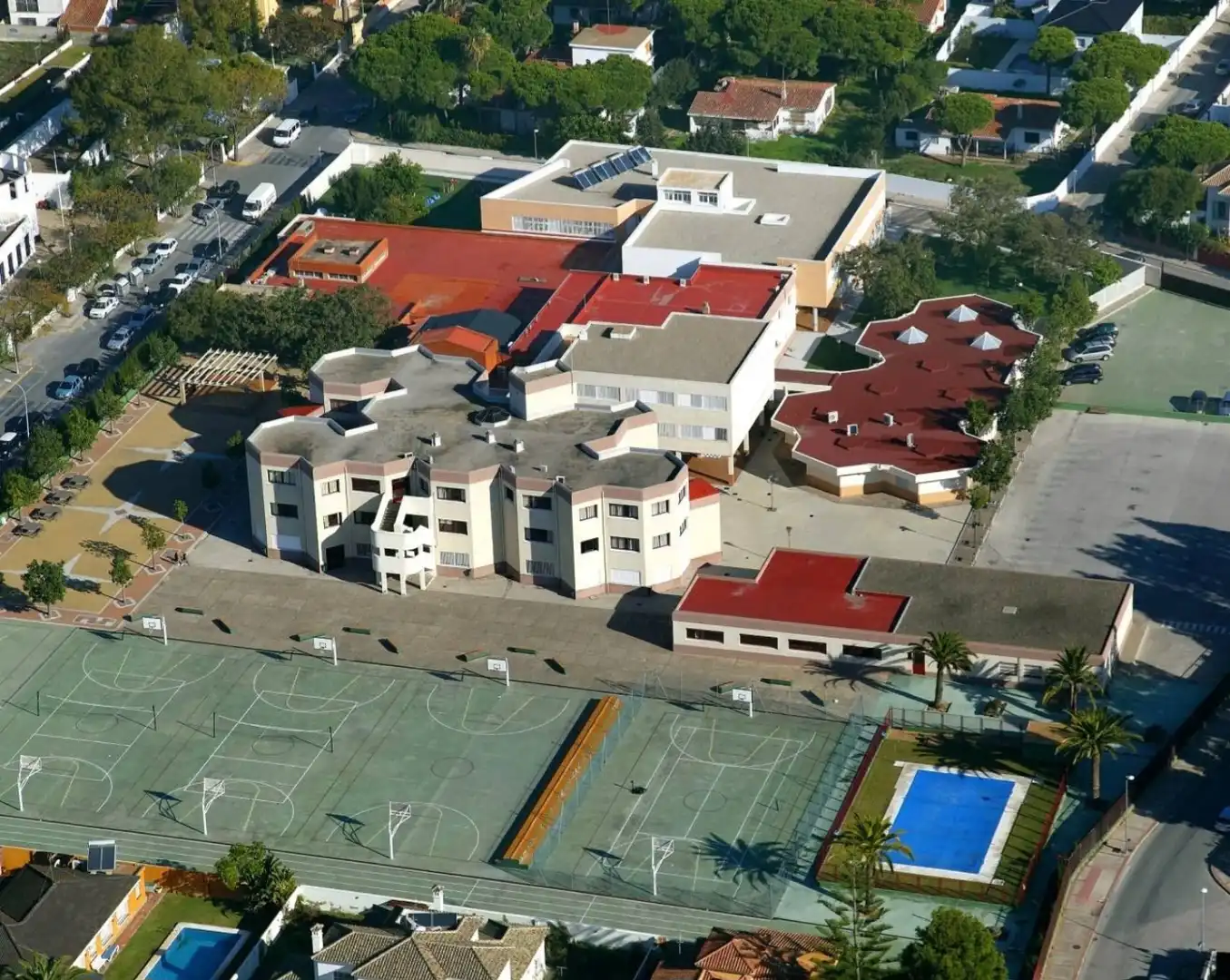Casa pareada con terraza en venta en Valdelagrana, imagen 2