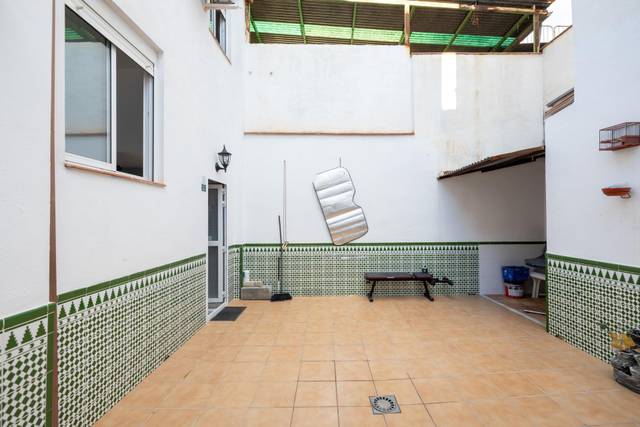 Casa adosada en Venta en Albolote