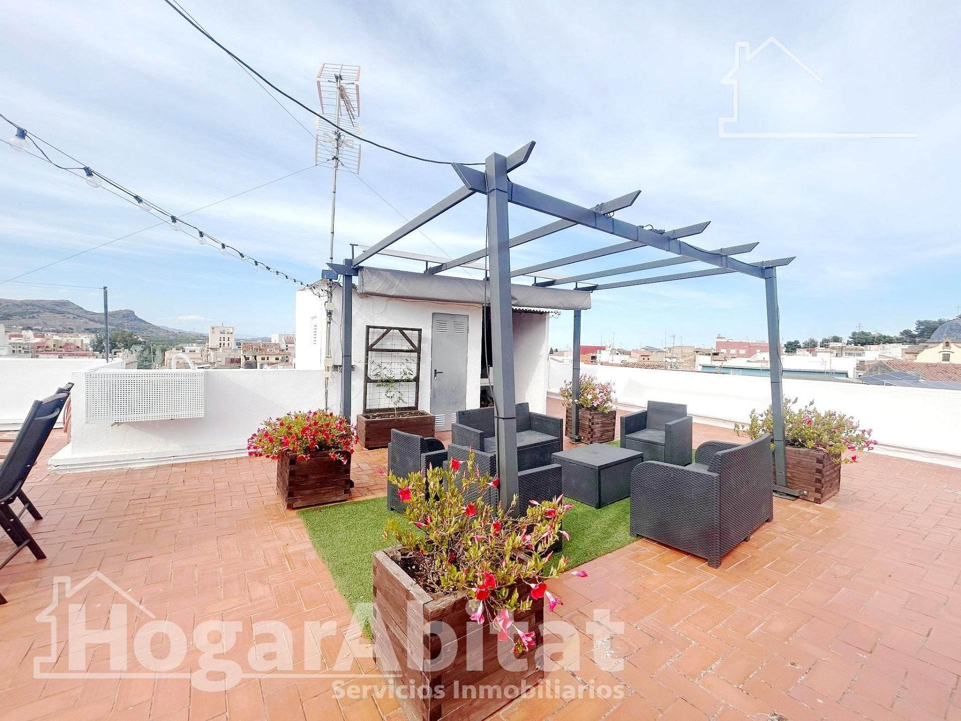 Terrassa de Àtic en venda en Sagunto / Sagunt amb Aire condicionat, Calefacció i Terrassa