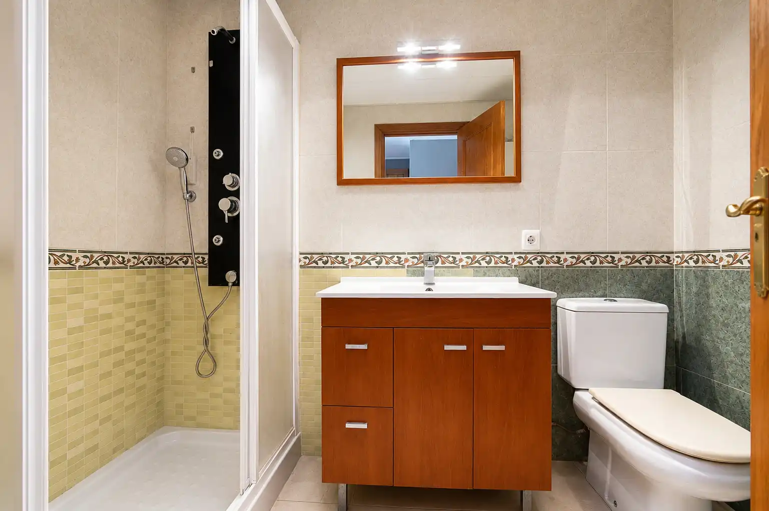 Baño de Piso en venta en Mont-roig del Camp