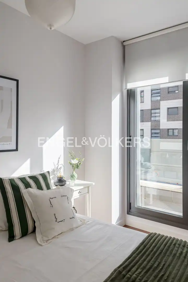 Flat for rent in Adelfas