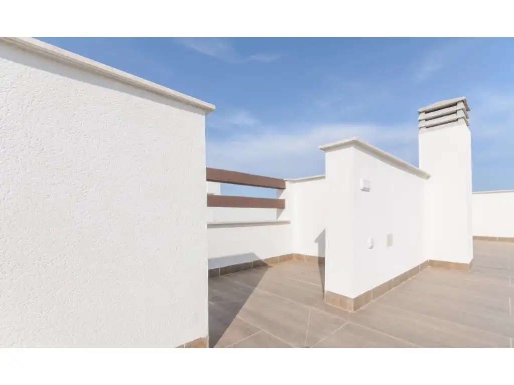 Terrassa de Casa o xalet en venda en Torrevieja amb Aire condicionat i Piscina