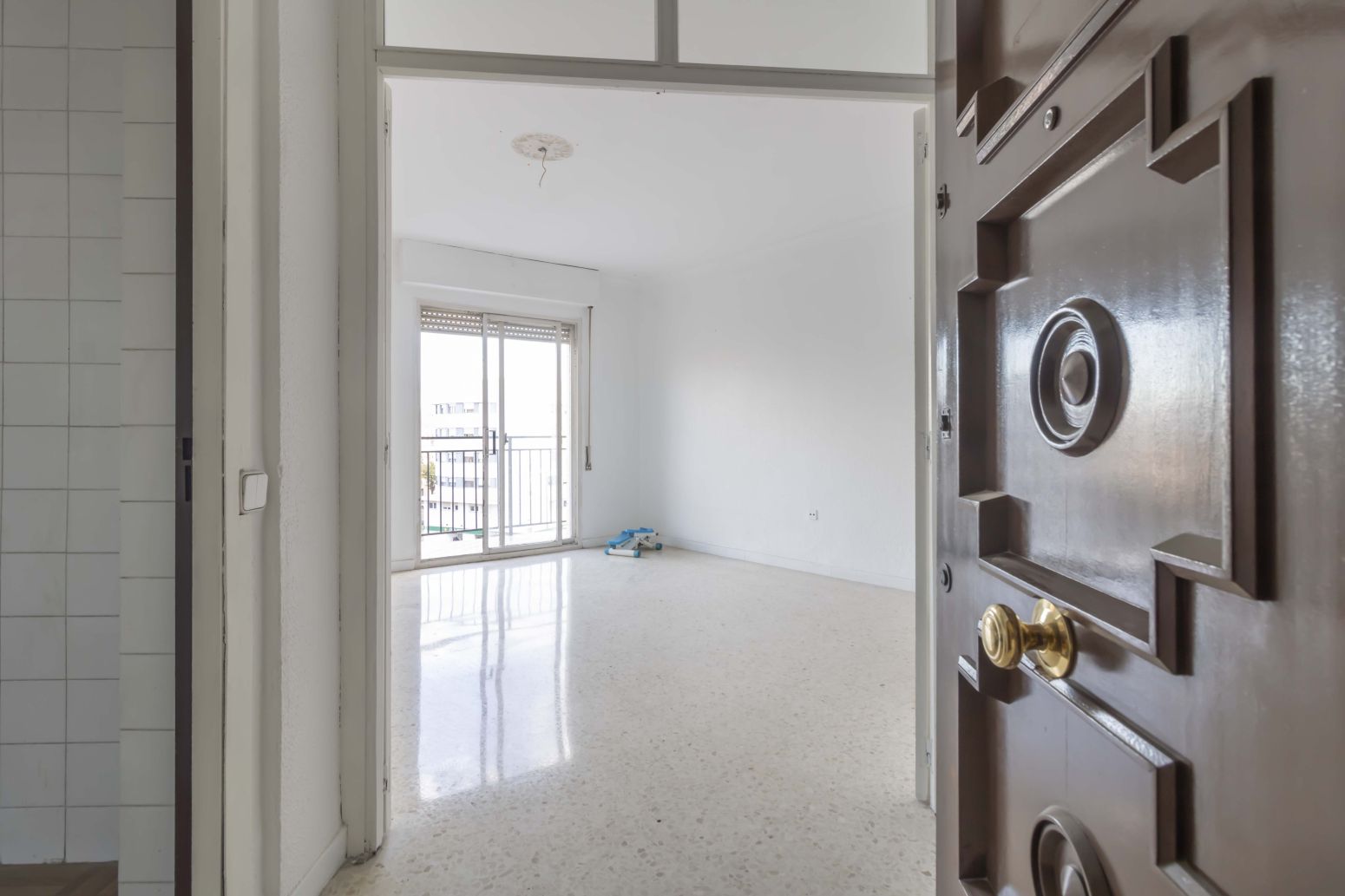 Piso en venta en  Sevilla Capital con Aire acondicionado y Terraza