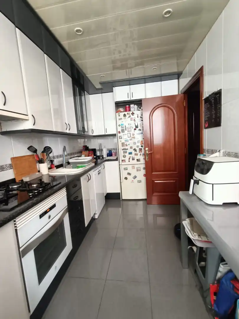 Piso con ascensor en venta en Carrer de Lepant, imagen 4