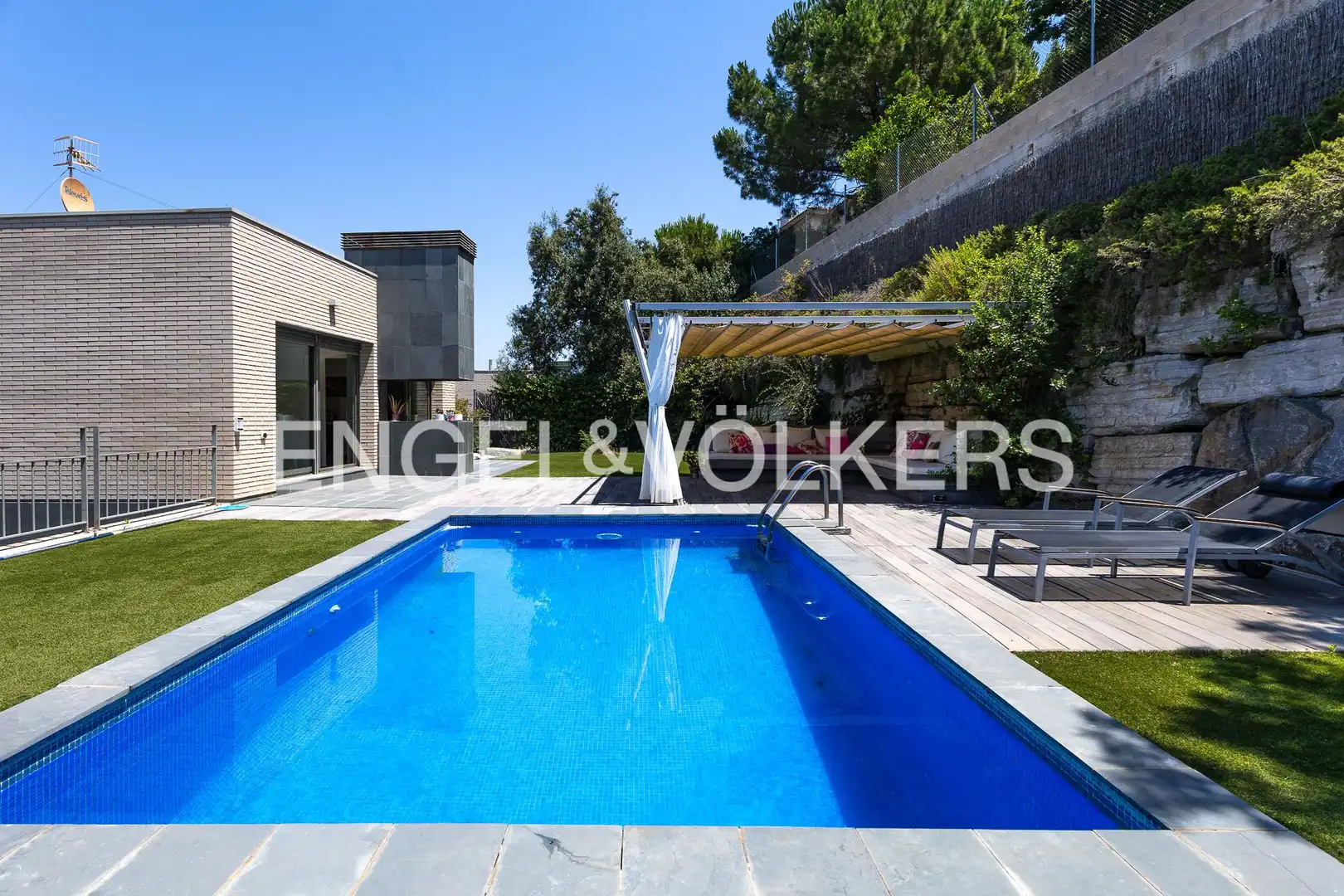 Casa con terrazza in vendita a Alella
