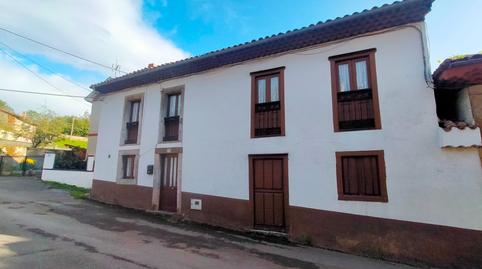 Foto 2 de Finca rústica en venta en Pravia, Asturias