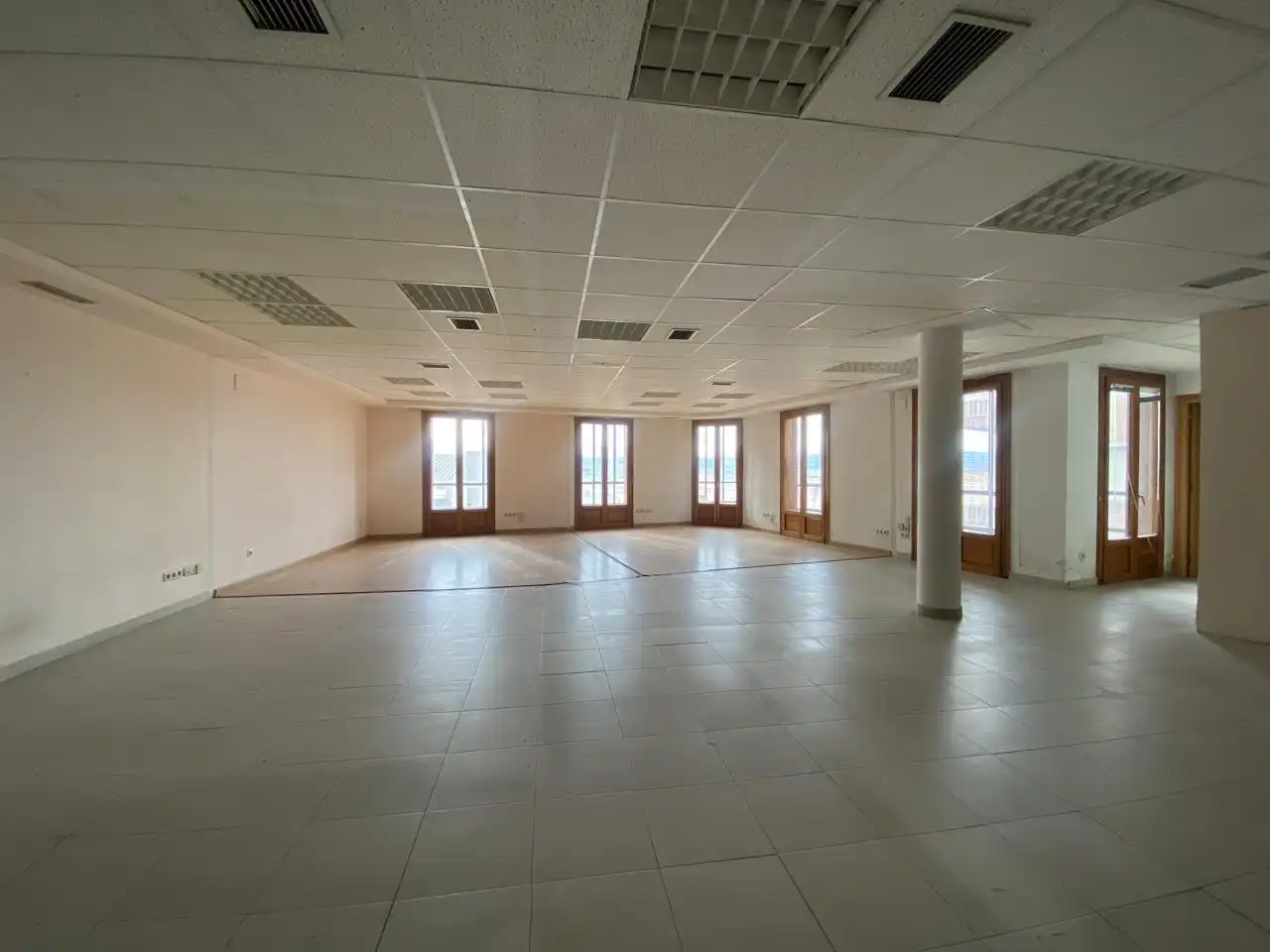 Business premises to rent in Del Duque De Alba, imagen 6