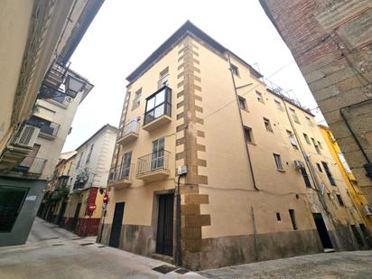 Vista exterior de Pis en venda en Plasencia amb Aire condicionat, Calefacció i Parquet