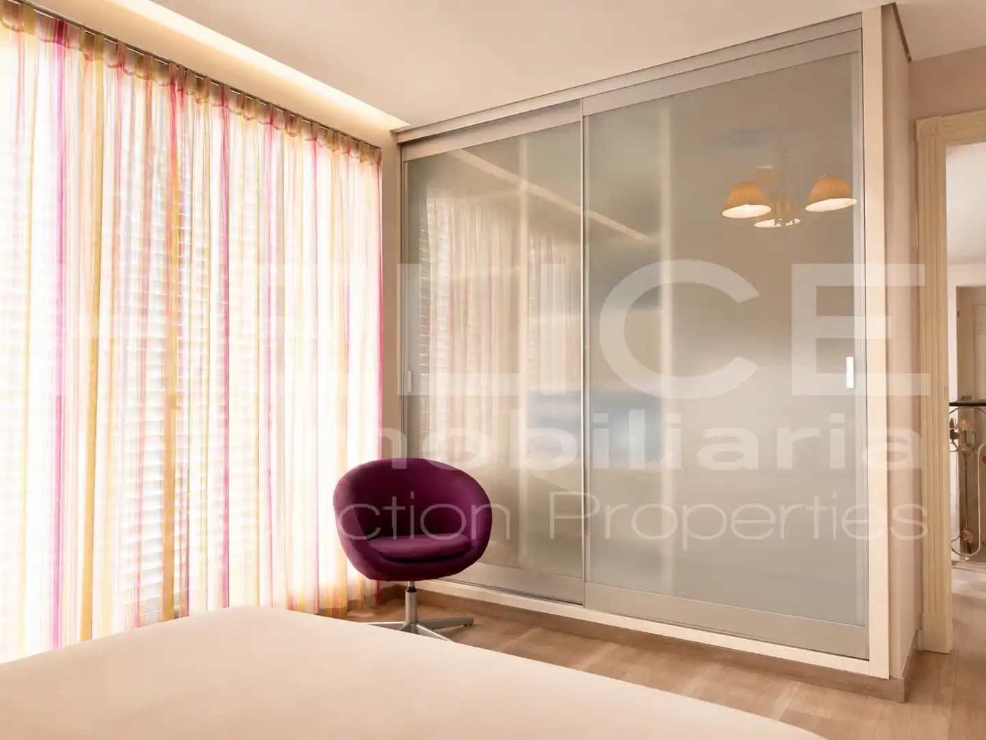 Habitación de Casa o chalet en venta en Sedaví con Aire acondicionado, Calefacción y Parquet