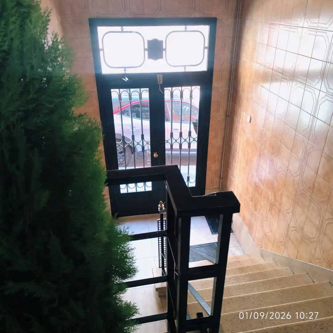 Wohnung zum Verkauf in Madrid mit Klimaanlage und Balkon