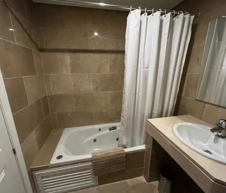 Appartement avec piscine à vendre à San Luis de Sabinillas, imagen 12