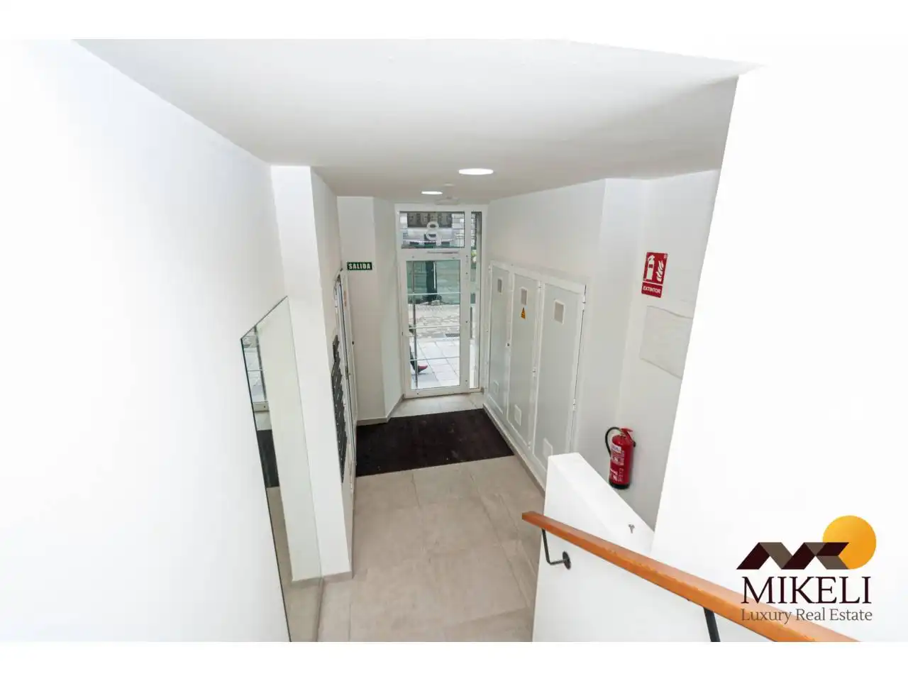 Flat with terrace to rent in Calle Hernán Cortés, imagen 20