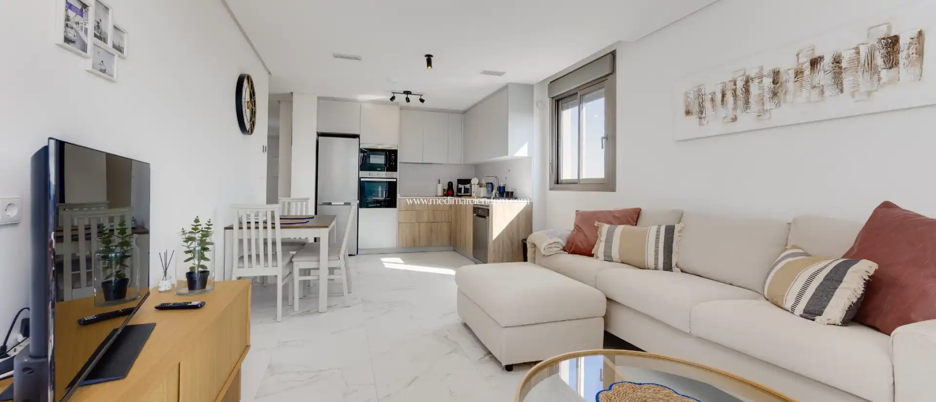 Sala d'estar de Apartament en venda en Santa Pola amb Aire condicionat, Calefacció i Terrassa
