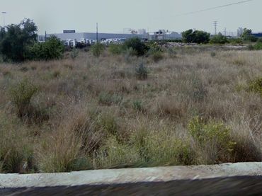 Industrial land for sale in Travessia del Cuquello 72
