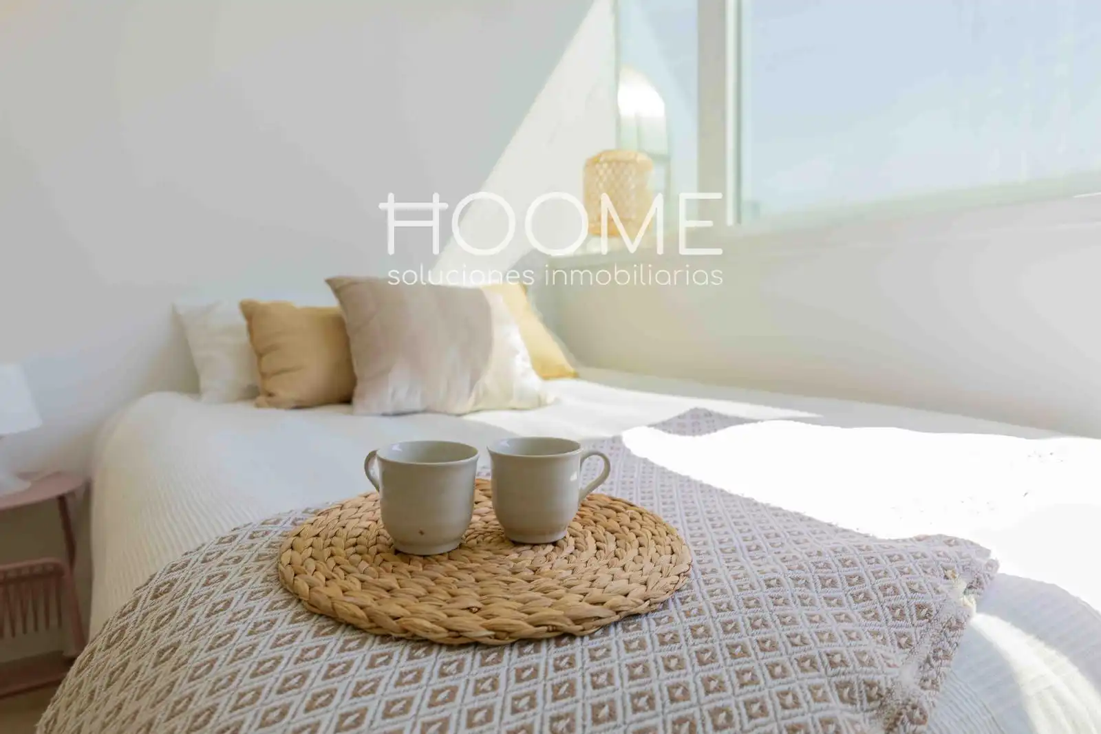 Bedroom of Flat for sale in San Sebastián de los Reyes  with Air Conditioner, Heating and Parquet flooring