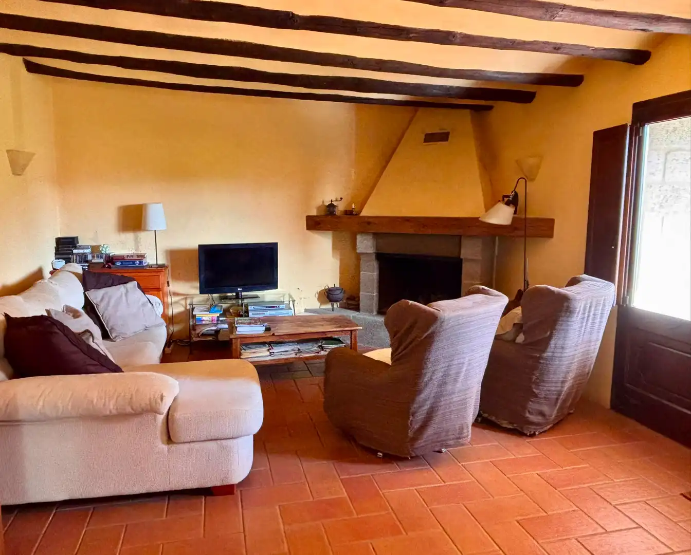 Sala de estar de Finca rústica en venta en Ilche, Huesca