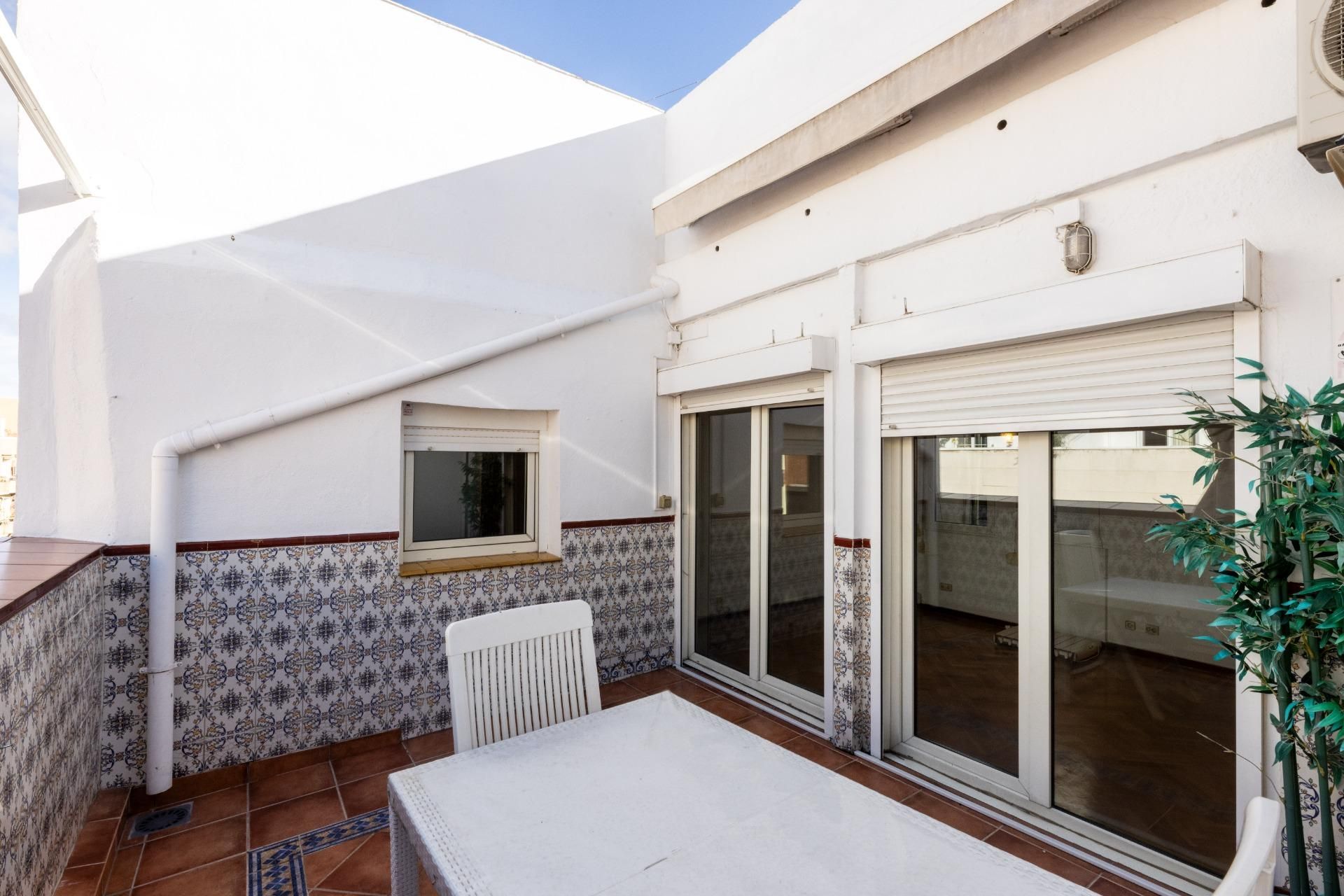 Terrassa de Àtic de lloguer en  Madrid Capital amb Aire condicionat, Parquet i Terrassa