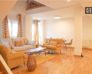 Flat to rent in Canillas