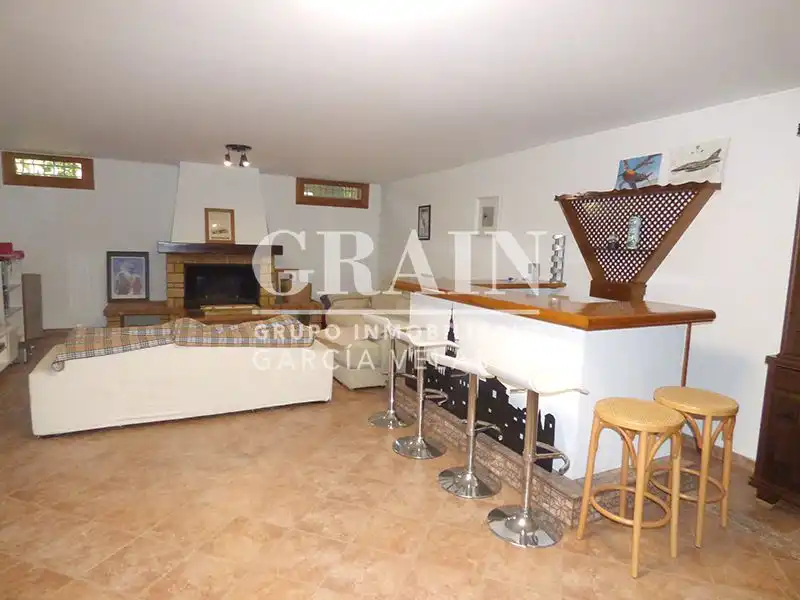 Houses for sale in Albacete  with Air Conditioner, Heating and Private garden