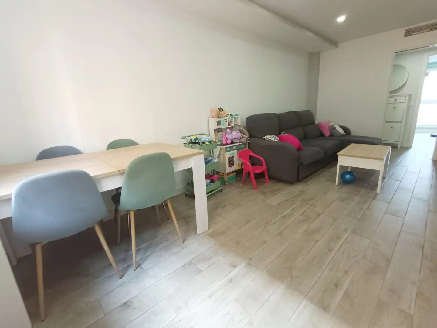 Flat for sale in Córdoba  with Air Conditioner, Storage room and Furnished