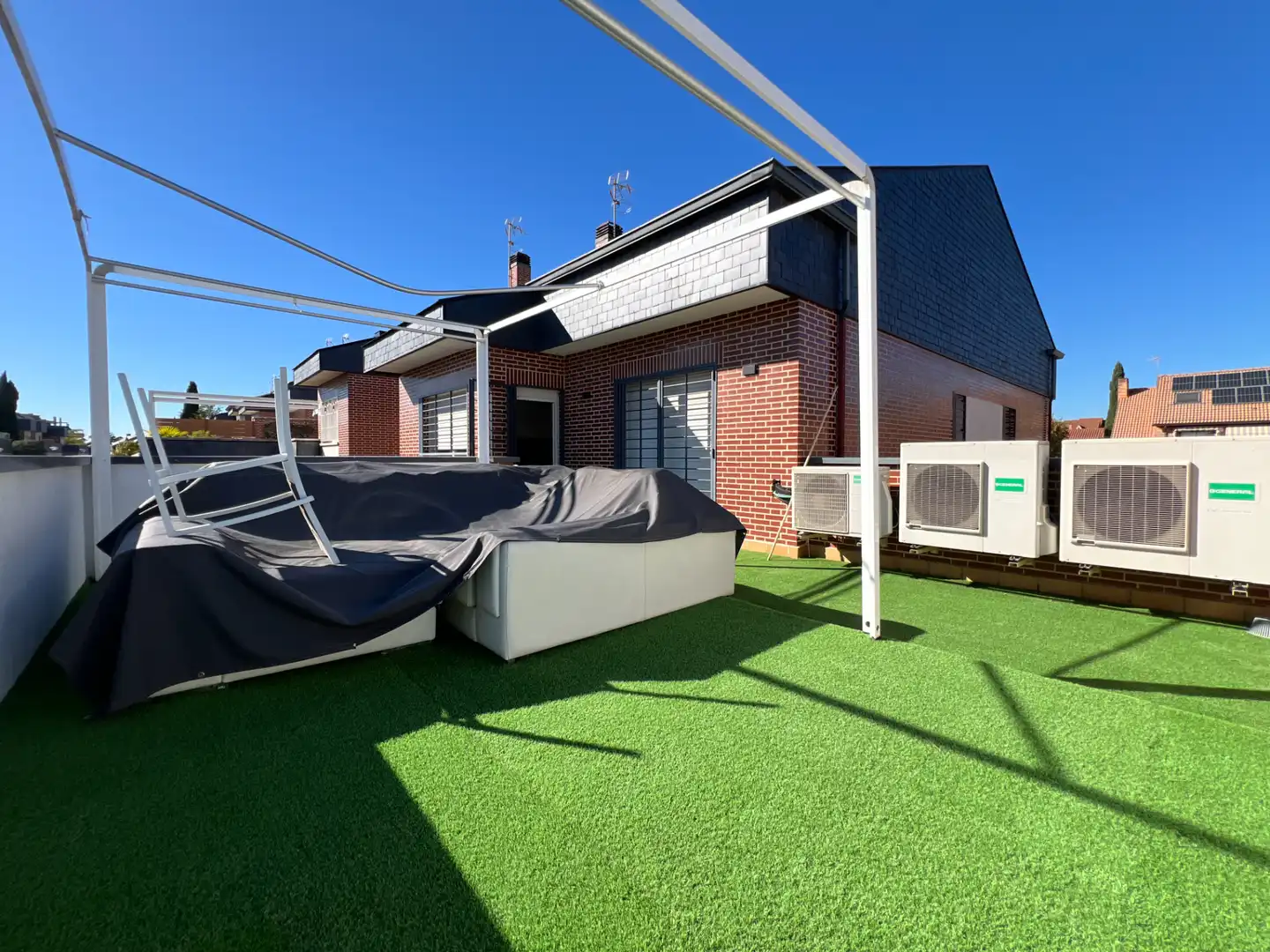 Terrassa de Casa o xalet en venda en Rivas-Vaciamadrid amb Aire condicionat, Calefacció i Jardí privat