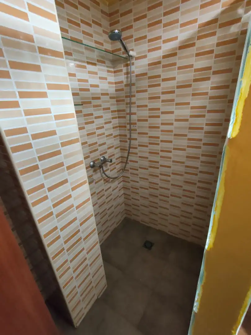 Baño de Piso en venta en Crevillent con Parquet y Balcón
