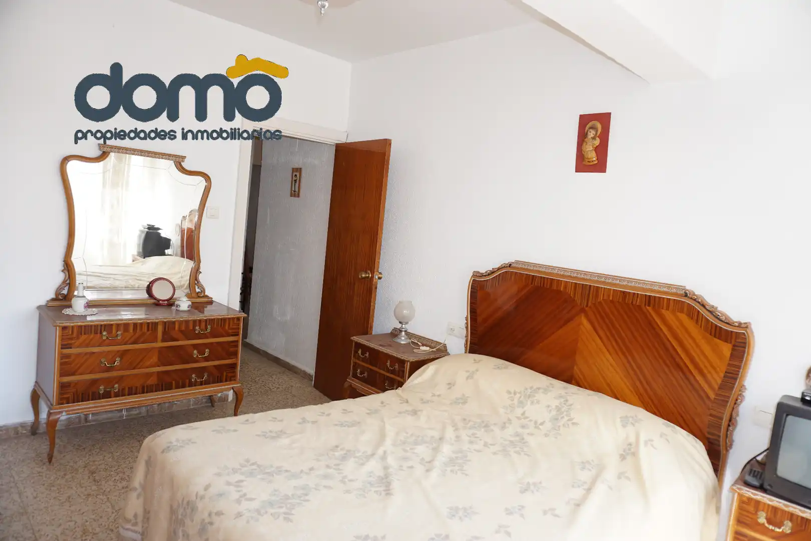 Habitación de Piso en venta en Almería con Amueblado y Balcón