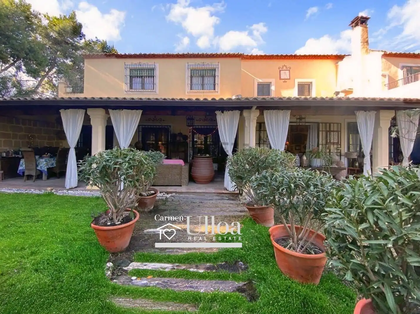 Jardí de Casa o xalet en venda en Alicante / Alacant amb Jardí privat, Terrassa i Traster
