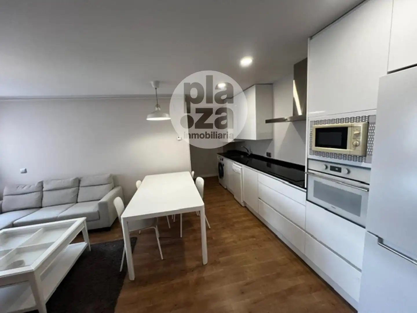 Cuina de Pis en venda en Burgos amb Calefacció i Moblat