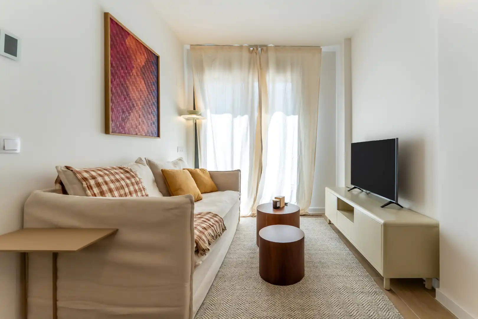 Living room of Flat for rent in Madrid  with Air Conditioner, Heating and Terrace