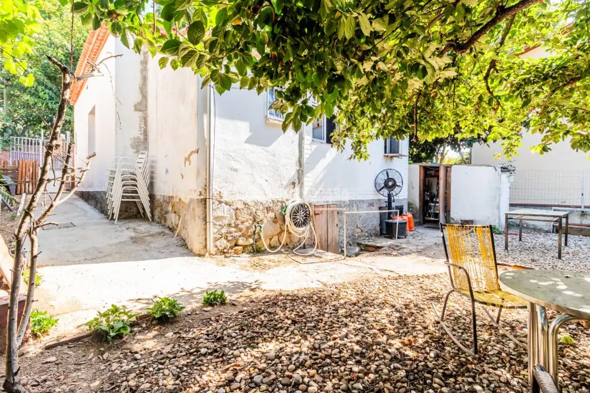Vista exterior de Casa o xalet en venda en Sant Cugat del Vallès amb Aire condicionat, Calefacció i Terrassa