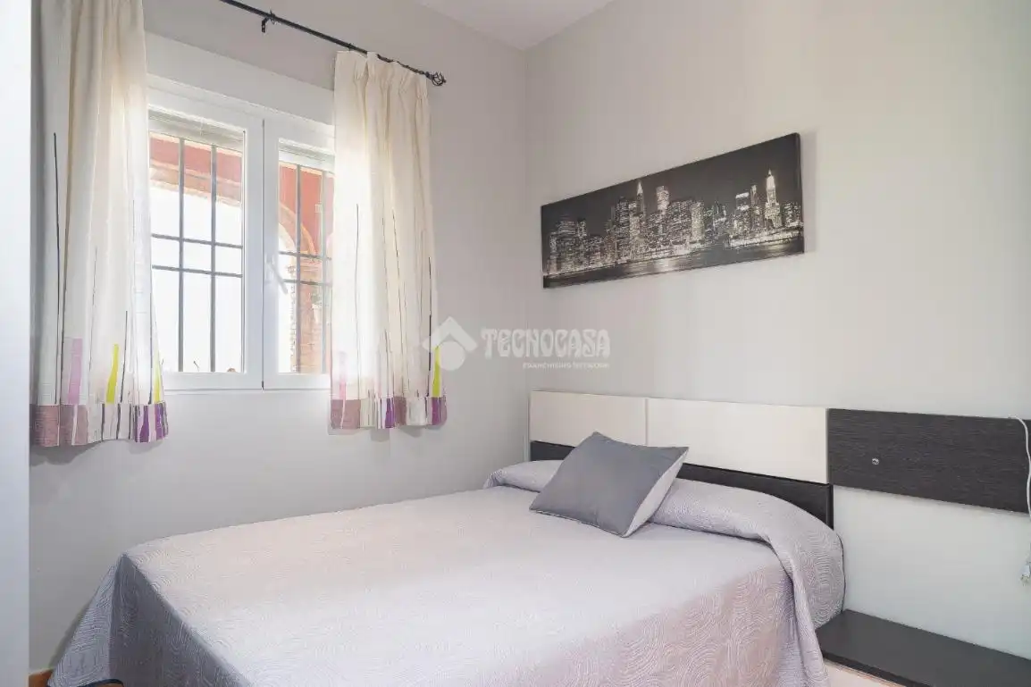 Habitación de Finca rústica en venta en Torreperogil con Aire acondicionado y Calefacción
