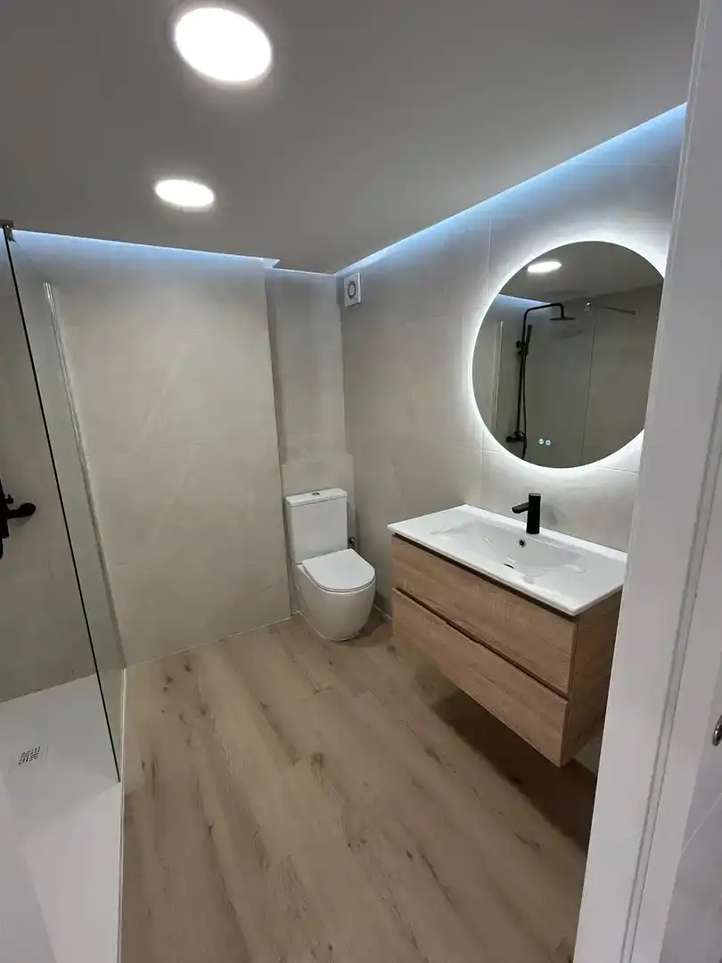 Badezimmer von Wohnung zum Verkauf in Inca mit Balkon
