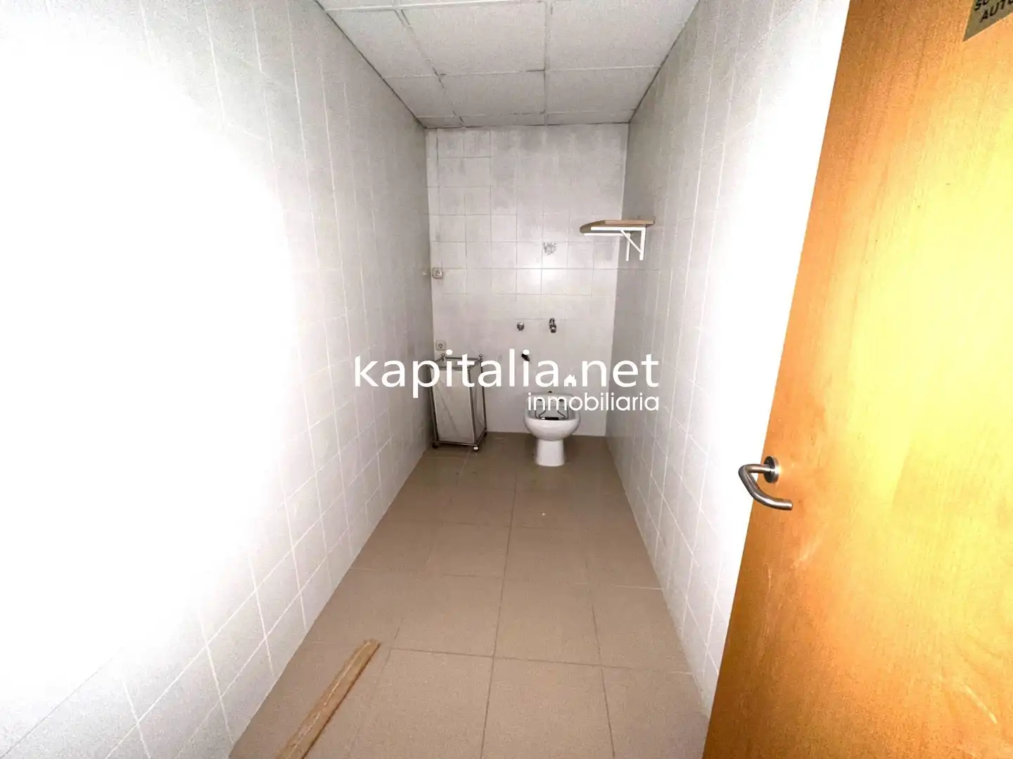 Business premises to rent in Sant Josep - Zona Hospital, imagen 8