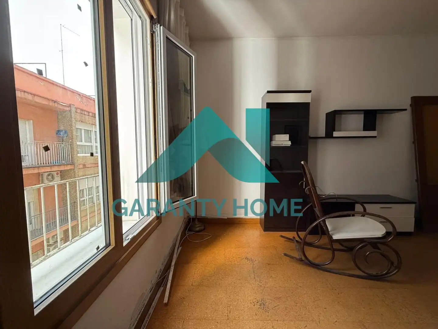 Flat for sale in Cáceres  with Air Conditioner, Heating and Furnished