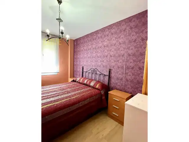 Habitación de Piso en venta en Ronda con Amueblado