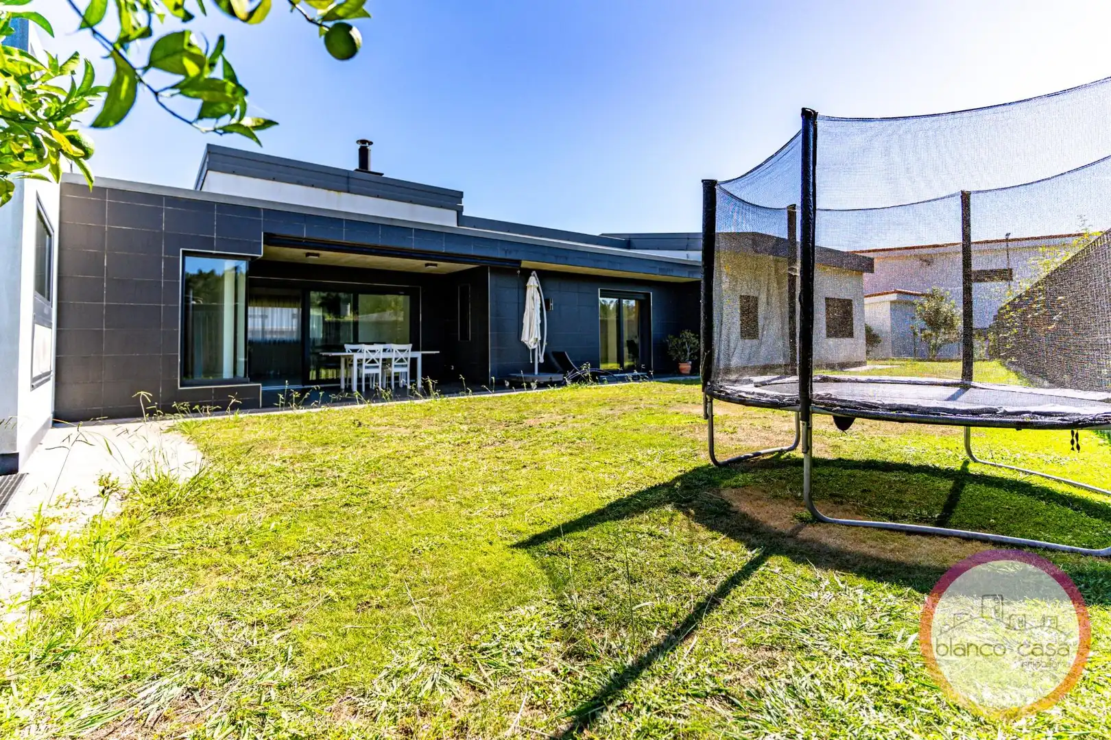 Casa con jardín en venta en Carballo, imagen 23