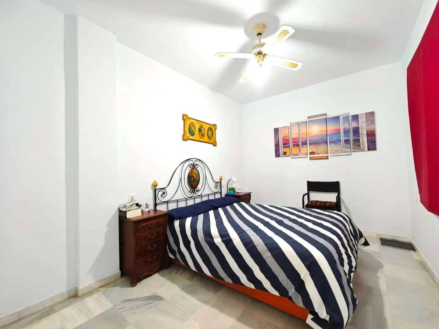 Habitación de Casa o chalet en venta en Vélez-Málaga con Aire acondicionado, Terraza y Trastero