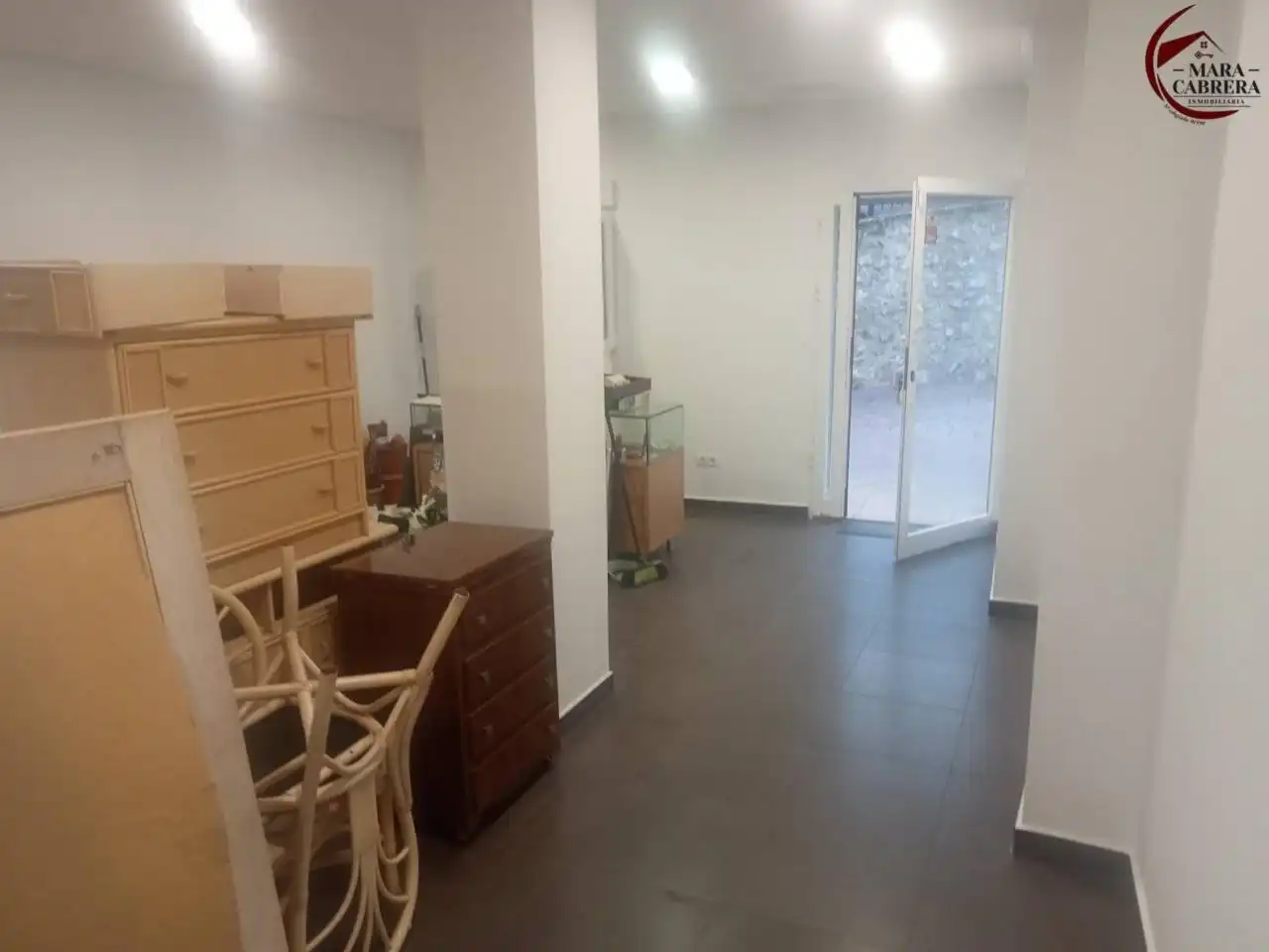Haus oder Chalet zur Miete in Ador mit Terrasse und Möbliert