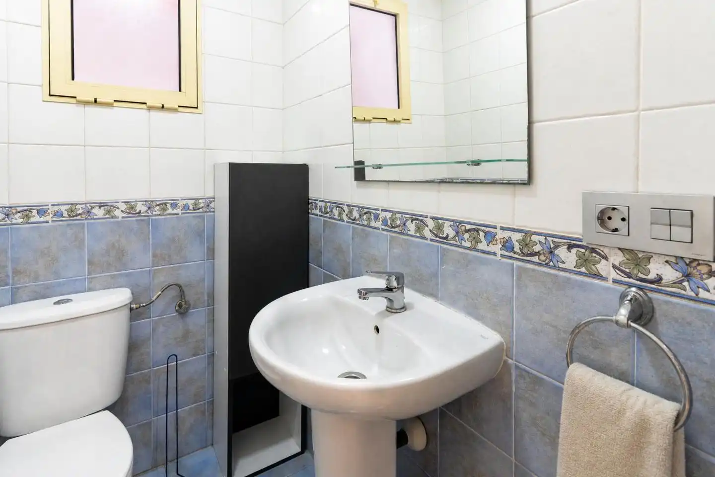 Badezimmer von Maisonette zum Verkauf in Santa Pola mit Klimaanlage, Terrasse und Möbliert